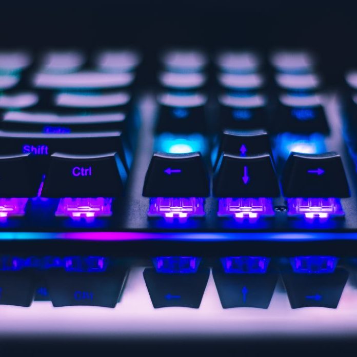 arrows-blur-buttons-2115257-1024x696 Computer keyboard